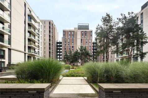 Exterior View 5