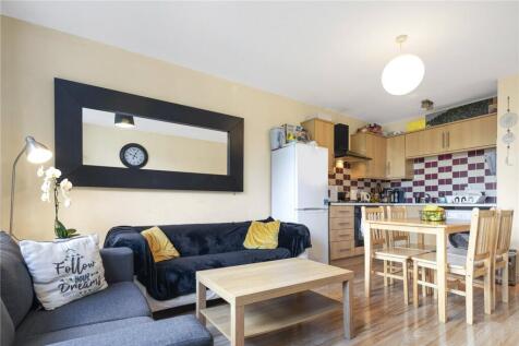 Living Room/Kitchen