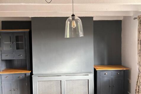 Living/dining room