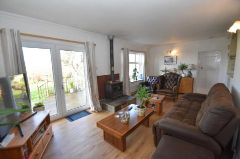 sitting/family room