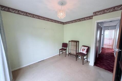Dining Room/Bedroom