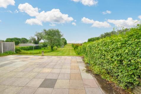 front patio/garden