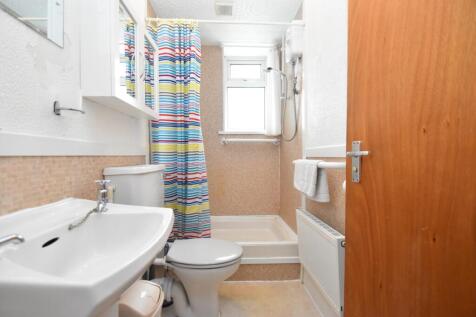 Flat 3 Shower Room