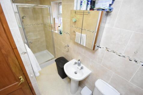 Owners Shower Room