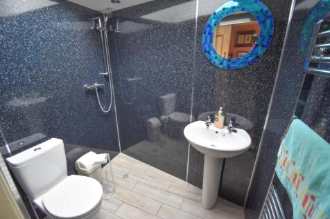 downstairs shower rom