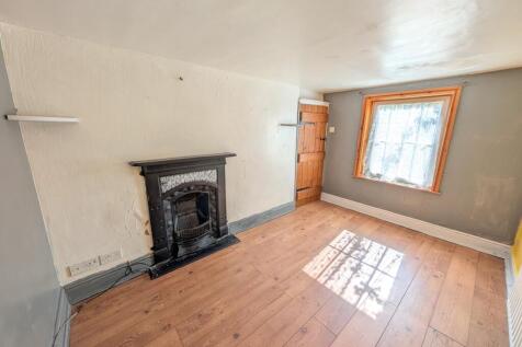 dining room/snug