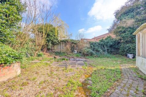 side garden