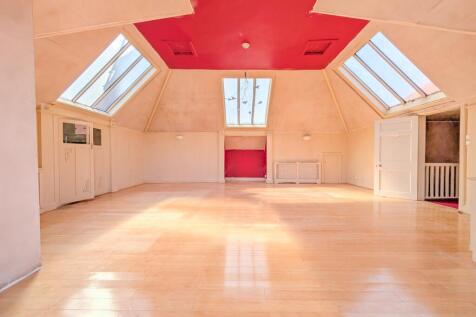 sitting room upstairs