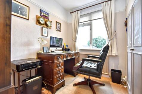 Bedroom Three/Study