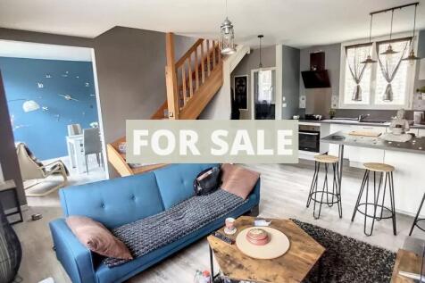 Property Image 4