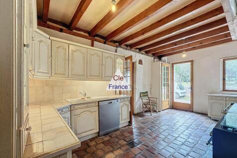 Property Image 8