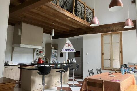 Property Image 4