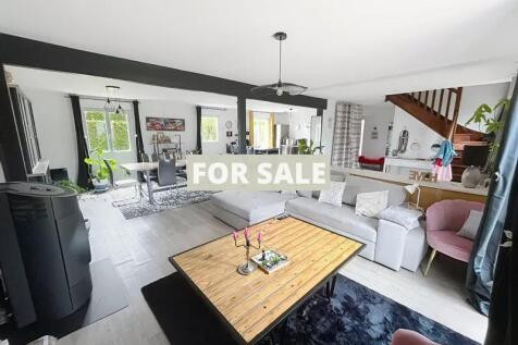 Property Image 8