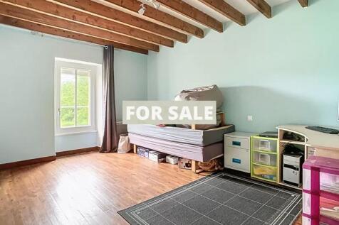 Property Image 8