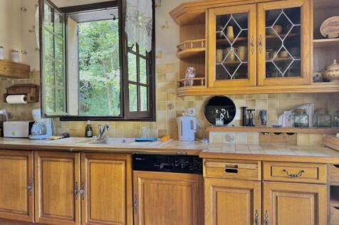 Property Image 8