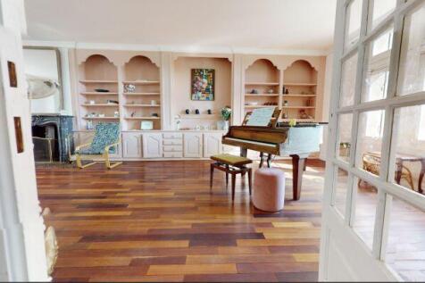 Property Image 4