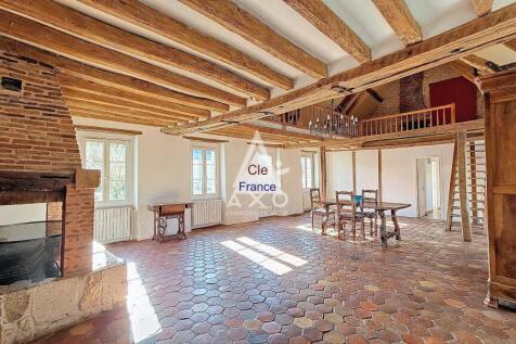 Property Image 4