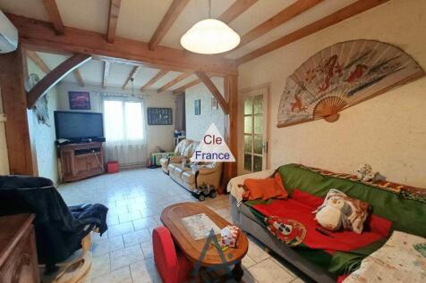 Property Image 4