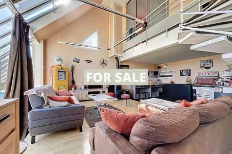 Property Image 8
