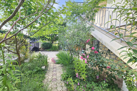 Property Image 24