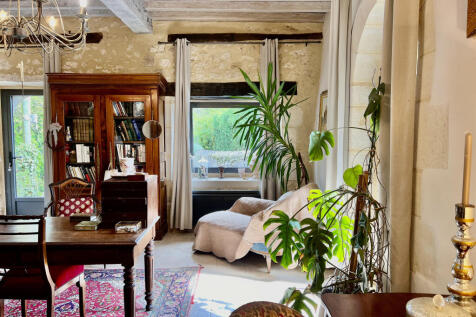 Property Image 6