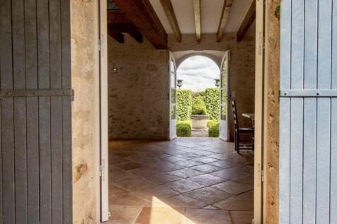 Property Image 16