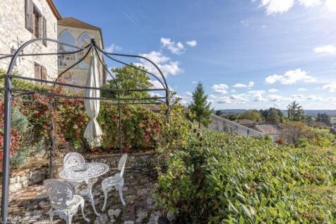 Property Image 4