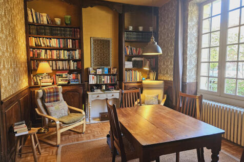 Property Image 11