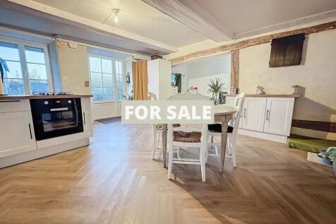 Property Image 4