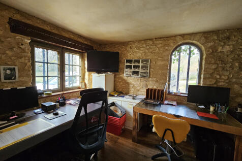 Property Image 23