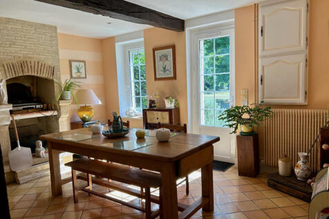 Property Image 8