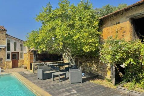 Property Image 4