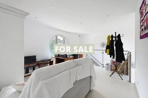 Property Image 18
