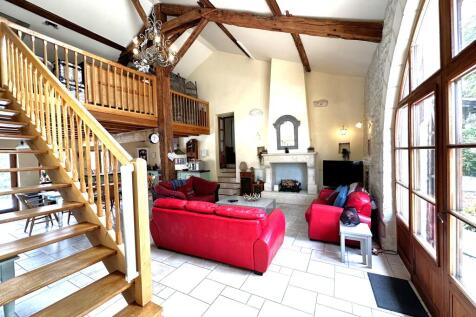 Property Image 8