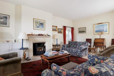 Sitting Room.