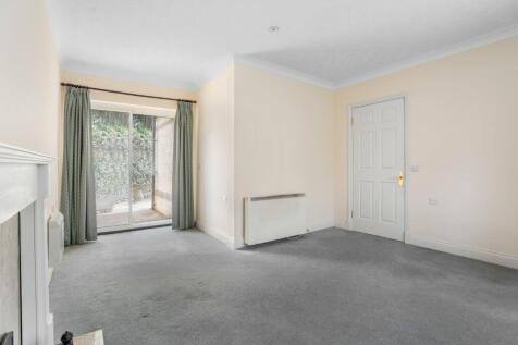Sitting Room.
