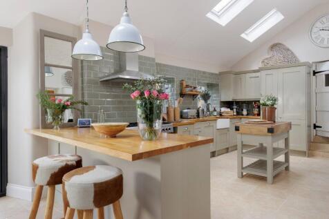 Breakfast Bar