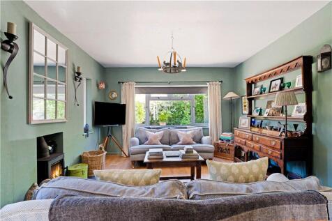 Sitting Room.