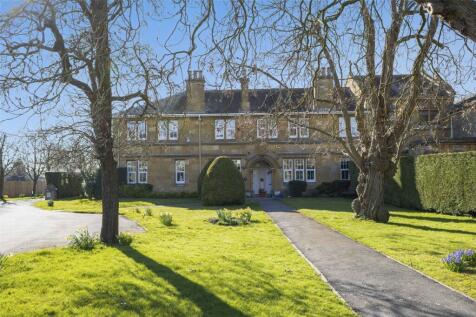 8 The Retreat