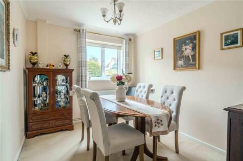 Dining/Bedroom