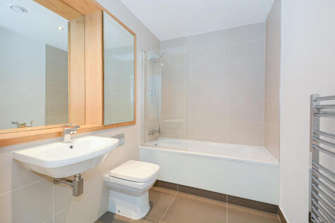 81 Beacon Point(4...