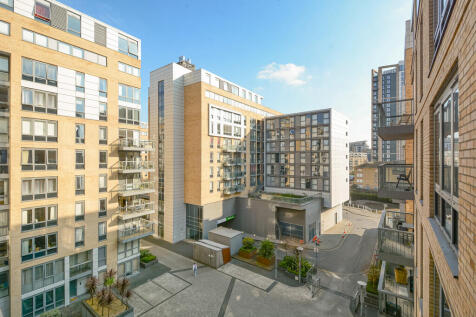 81 Beacon Point(1...