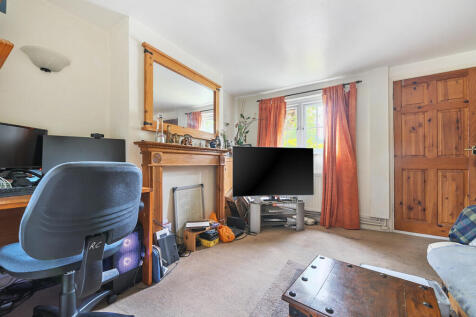 1302952-7-683ed1b...