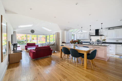 1360089-21-68daae...