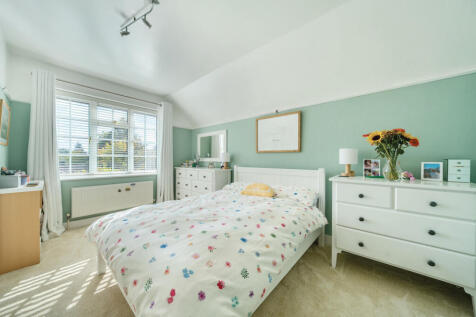 1360089-37-68daae...