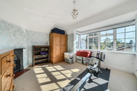 1360089-54-68daae...