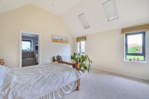 1361654-4-68ed2b7...