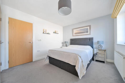 1345680-11-68da6c...