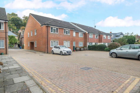 1363016-3-68f7716...