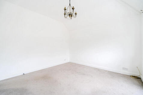 1372385-1-68f9ede...